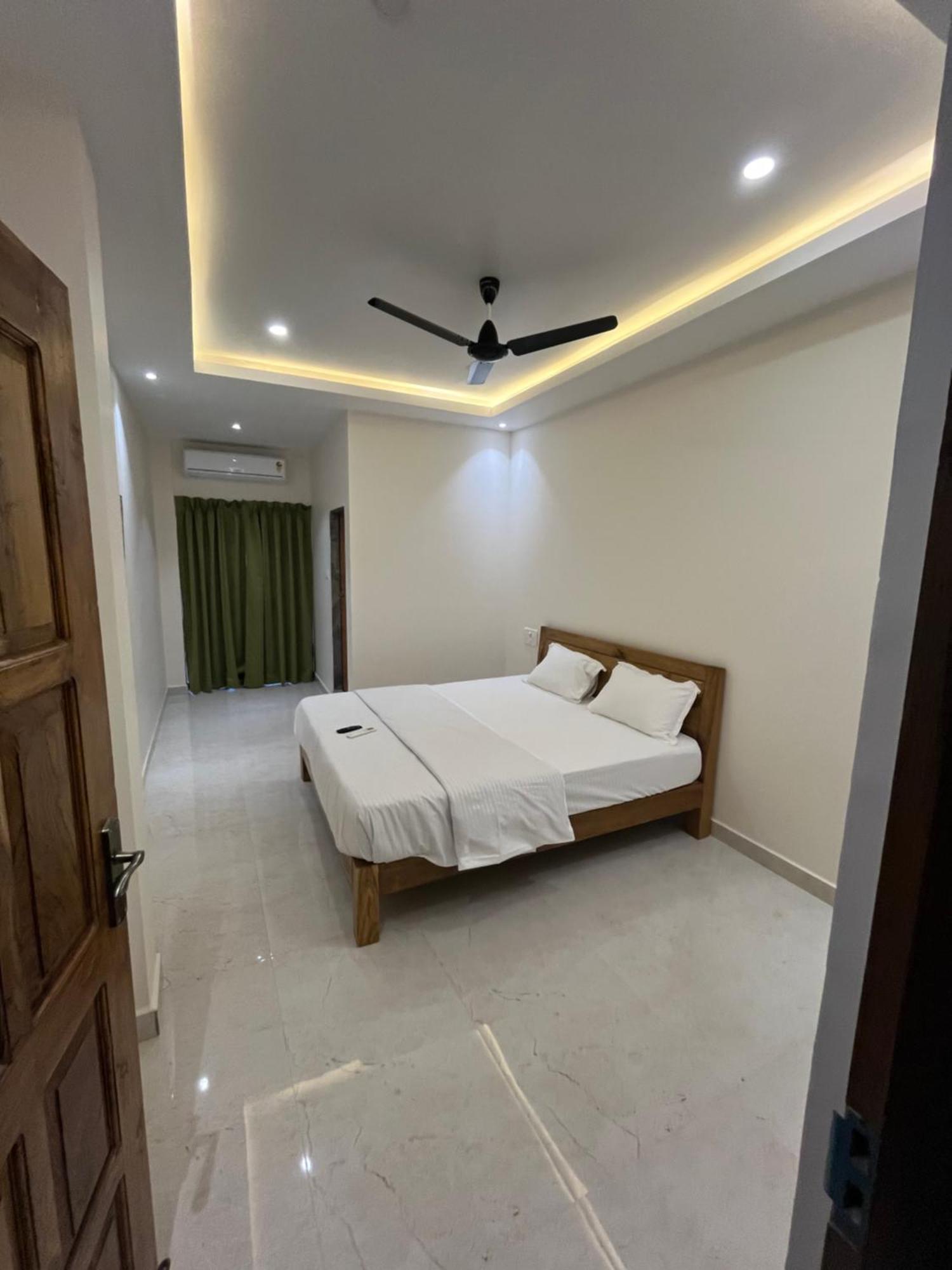 Baga Beach Walk Экстерьер фото